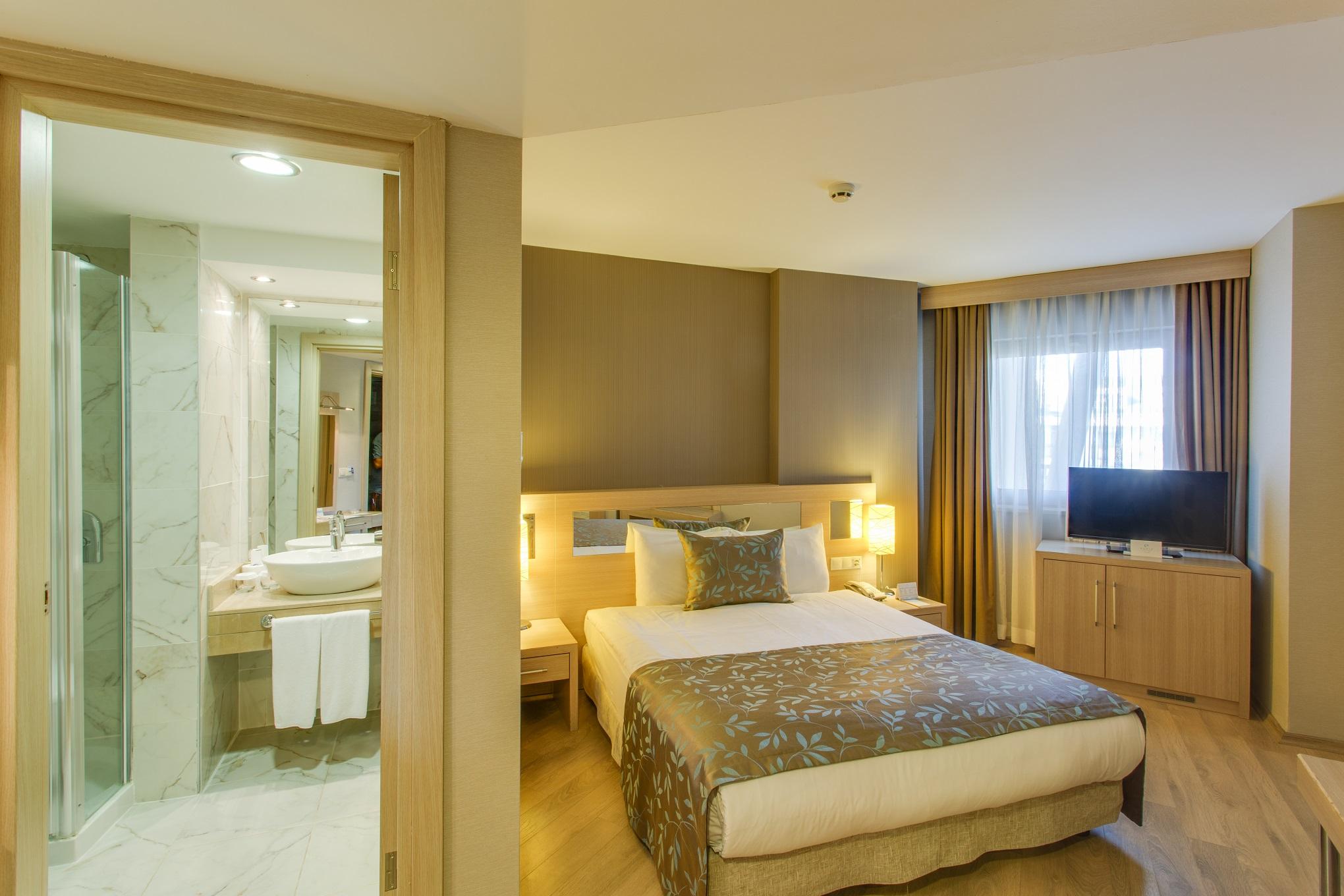 Lucida Beach Hotel Çamyuva Екстериор снимка